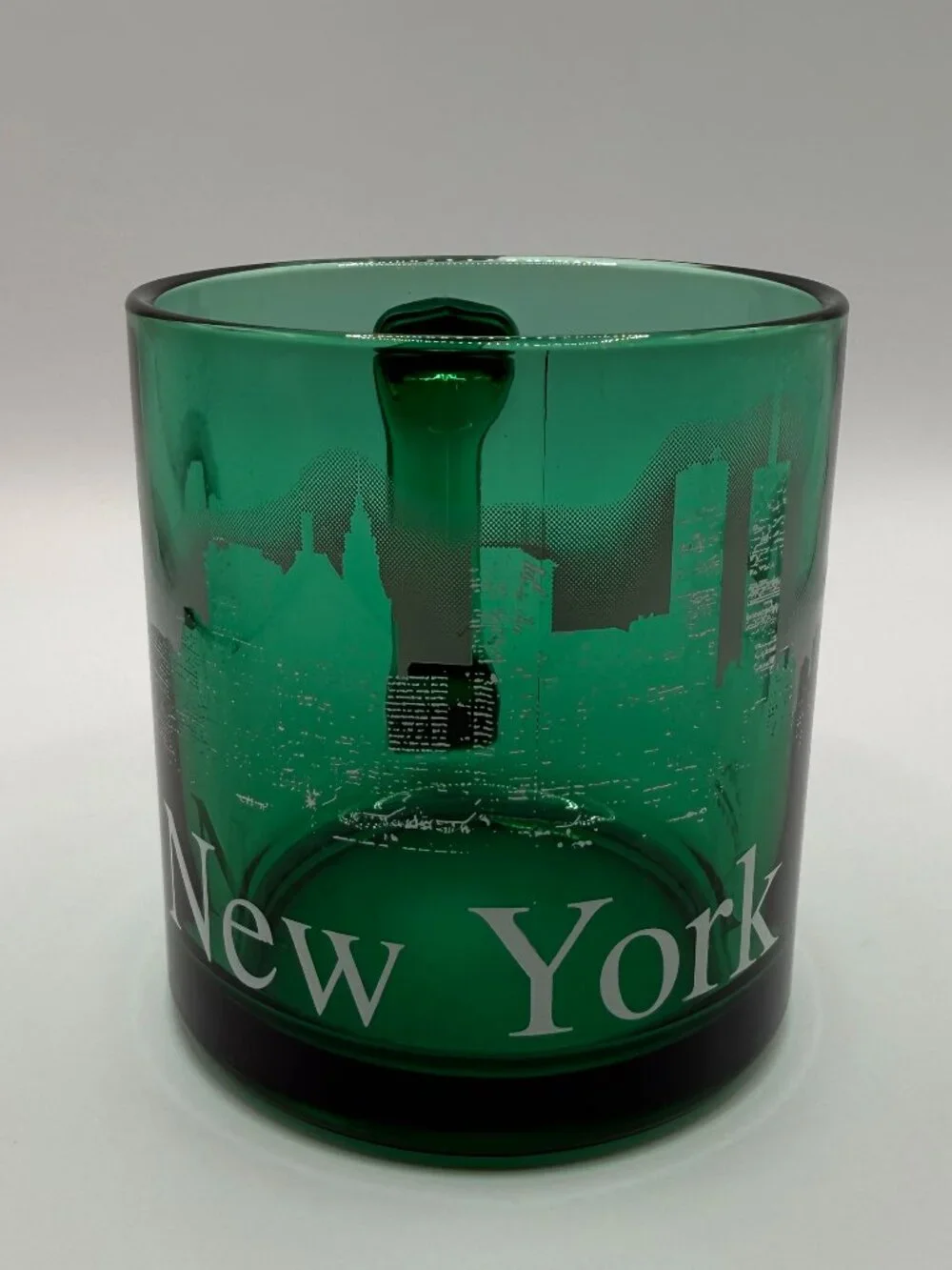 VTG New York Twin Towers City Skyline Glass Mug
